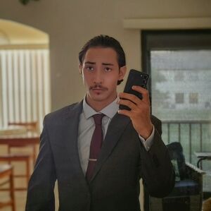 Meet your Posher, Adam